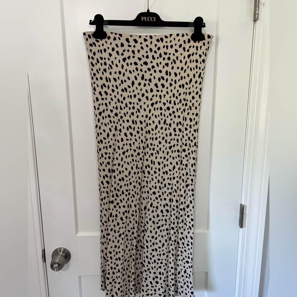 Cream Cheetah Print Midi Skirt Size XL